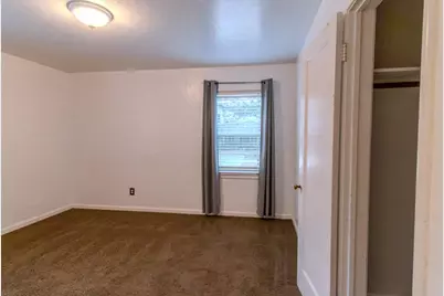 111 Mayfair Dr, Salinas, CA 93905 - Photo 18