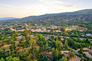 26201 Dori Ln, Los Altos Hills, CA 94022 - Photo 118