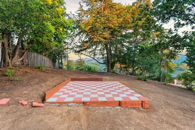 26201 Dori Ln, Los Altos Hills, CA 94022 - Photo 92
