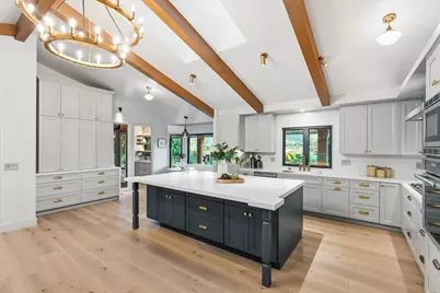 26201 Dori Ln, Los Altos Hills, CA 94022 - Photo 30