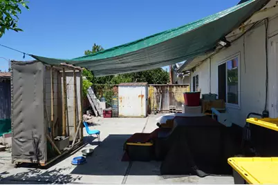 1829 Platinum Ct, San Jose, CA 95116 - Photo 2