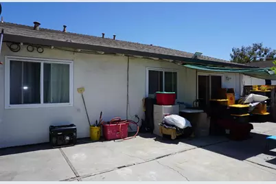 1829 Platinum Ct, San Jose, CA 95116 - Photo 4
