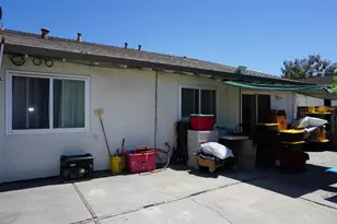 1829 Platinum Ct, San Jose, CA 95116 - Photo 4