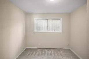 1271 Juniper Dr 7, Gilroy, CA 95020 - Photo 10
