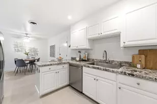 1824 Rosswood Dr, San Jose, CA 95124 - Photo 14