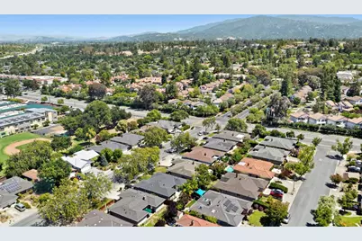 1671 Elwood Dr, Los Gatos, CA 95032 - Photo 38
