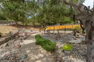 7310 Timeview Way, Salinas, CA 93907 - Photo 42