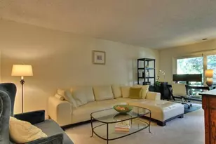 255 S Rengstorff 158, Mountain View, CA 94040 - Photo 1