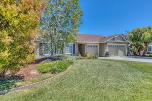 317 Cliff Ct, Soledad, CA 93960 - Photo 2