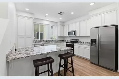 637 Toby Ct, San Jose, CA 95133 - Photo 6