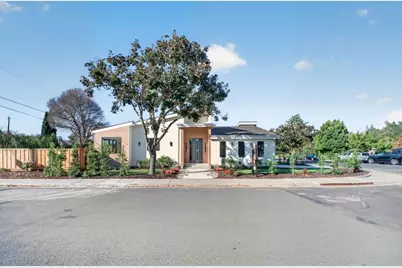 806 Emily Dr, Mountain View, CA 94043 - Photo 52
