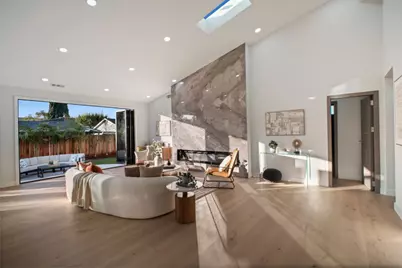 806 Emily Dr, Mountain View, CA 94043 - Photo 8