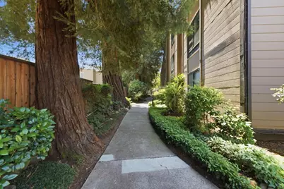 1963 Rock St 27, Mountain View, CA 94043 - Photo 2
