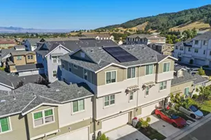 6389 Laguna Seca Ln, Gilroy, CA 95020 - Photo 34