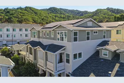 6389 Laguna Seca Ln, Gilroy, CA 95020 - Photo 32