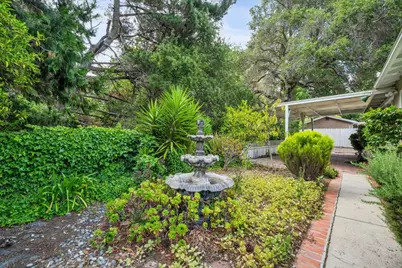 1637 Lake Chabot Ter, San Leandro, CA 94577 - Photo 36