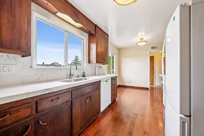1637 Lake Chabot Ter, San Leandro, CA 94577 - Photo 10