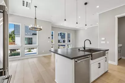 109 Koa Ct, Palo Alto, CA 94306 - Photo 2