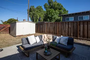 828 San Saba Ct, Sunnyvale, CA 94085 - Photo 18