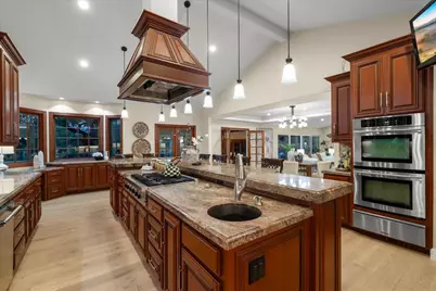 14300 Maclay Ct, Saratoga, CA 95070 - Photo 26