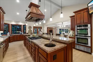 14300 Maclay Ct, Saratoga, CA 95070 - Photo 26