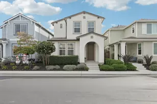 19307 Stonehenge Ln, Marina, CA 93933 - Photo 2