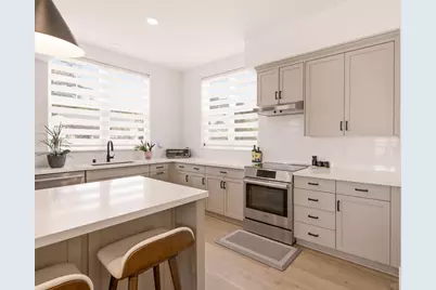 888 Broadway, Belmont, CA 94002 - Photo 16