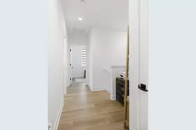 888 Broadway, Belmont, CA 94002 - Photo 20