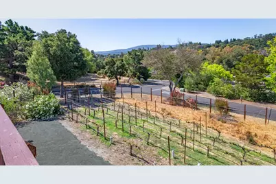 12882 Viscaino Rd, Los Altos Hills, CA 94022 - Photo 40