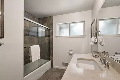 12882 Viscaino Rd, Los Altos Hills, CA 94022 - Photo 34