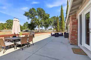 10740 New Ave, Gilroy, CA 95020 - Photo 32
