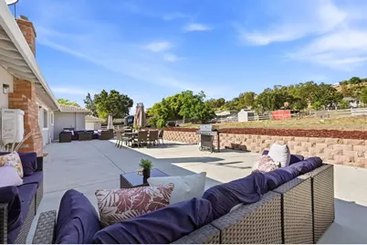 10740 New Ave, Gilroy, CA 95020 - Photo 34
