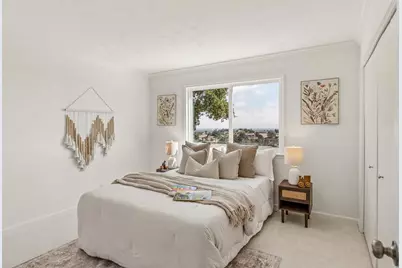 10955 Stonebrook Dr, Los Altos, CA 94024 - Photo 12