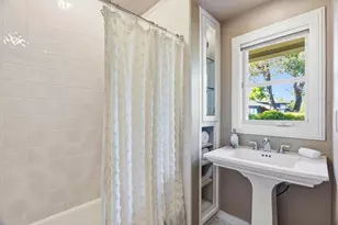 31 S Circle Dr, Santa Cruz, CA 95060 - Photo 34