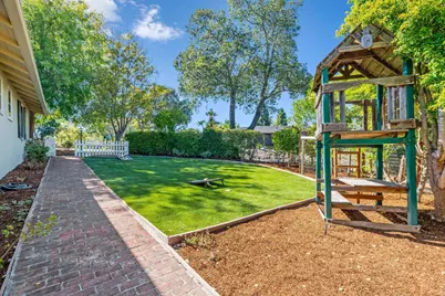 31 S Circle Dr, Santa Cruz, CA 95060 - Photo 46