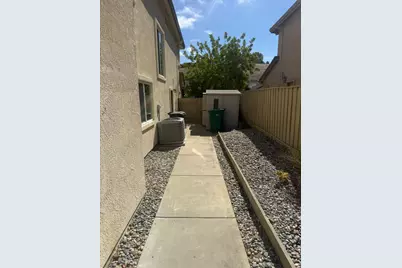 27339 Bavella Way, Salinas, CA 93908 - Photo 26