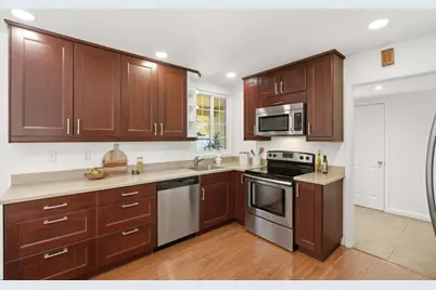 553 Shawnee Ln, San Jose, CA 95123 - Photo 8