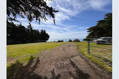 47011 Clear Ridge Rd, Big Sur, CA 93920 - Photo 12