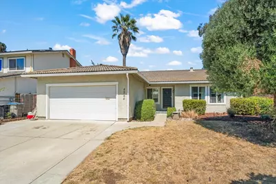 4584 Thousand Oaks Dr, San Jose, CA 95136 - Photo 2