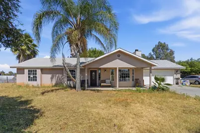 20105 Olympia Rd, Madera, CA 93638 - Photo 2