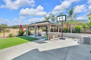 7040 Vintner Ct, Gilroy, CA 95020 - Photo 26