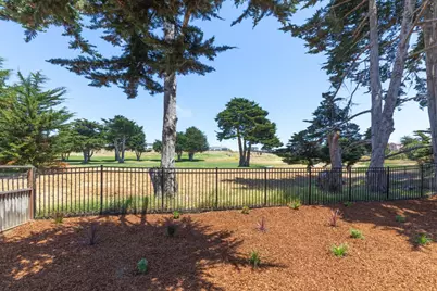 4120 Peninsula Point Dr, Seaside, CA 93955 - Photo 32