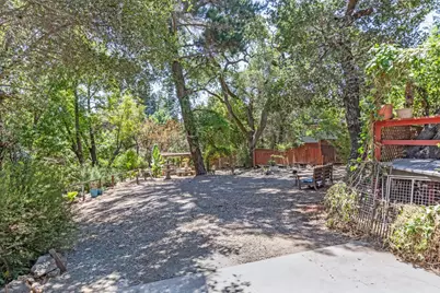 1615 Edgewood Rd, Redwood City, CA 94062 - Photo 20