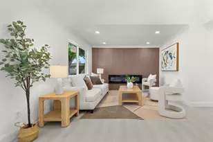 2521 Coconut Dr, San Jose, CA 95148 - Photo 6