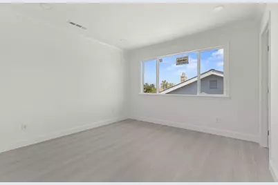 2521 Coconut Dr, San Jose, CA 95148 - Photo 26