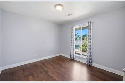 2520 N Temperance Ave, Fresno, CA 93727 - Photo 18