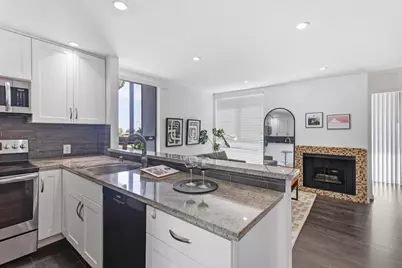 425 Anchor Rd 209, San Mateo, CA 94404 - Photo 12