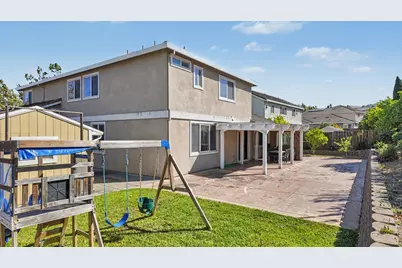5006 Ridgefield Cir, Fairfield, CA 94534 - Photo 8