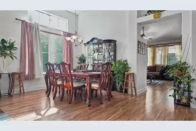 5006 Ridgefield Cir, Fairfield, CA 94534 - Photo 2
