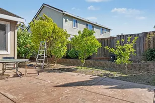 5006 Ridgefield Cir, Fairfield, CA 94534 - Photo 24